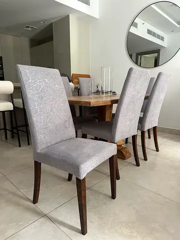 Urgent Sale: 6 Dining Chairs