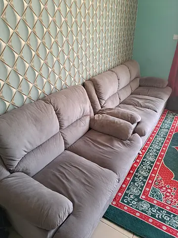 Large Comfortable 3 + 2 Seater homebox Sofa