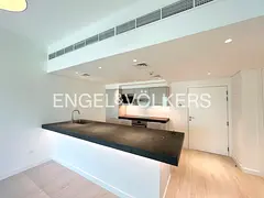 Unfurnished l Vacant l Fully Upgraded