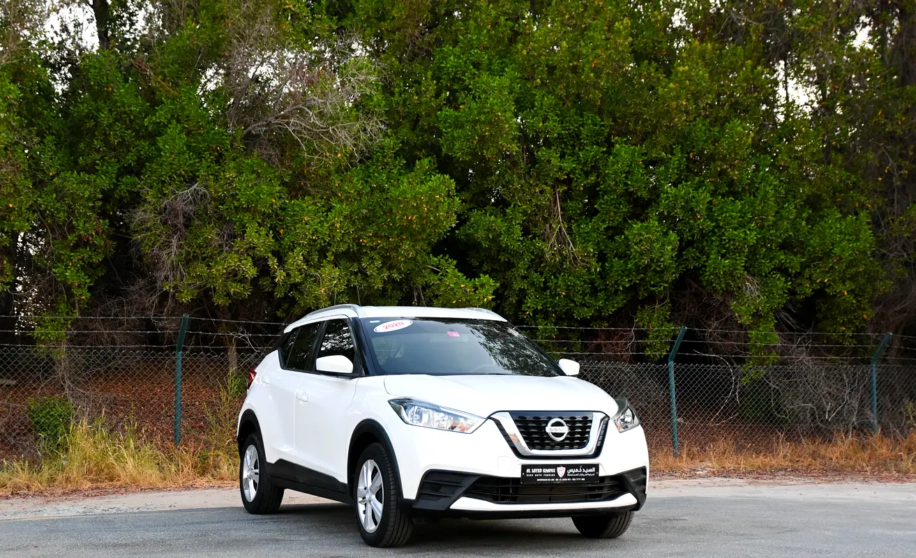 Nissan Kicks 2020 — photo 1 of 17