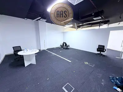 SPECIOUS OFFICE FOR RENT|INCLUSIVES ALL UTILITIES IN RENT|NEARBY BUS STOP|FLEXIBLE PAYMNETS|IN DIP 1