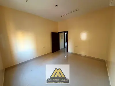 Spacious Studio Separate Kitchen Practical Layout Prime Location Close to All Services Near Sheikh Mohammed Bin Zayed Road
