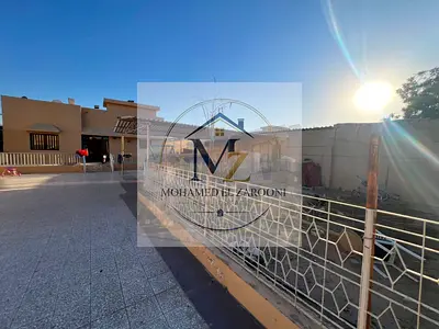 Traditional Arabic house for sale in Sharjah, Halwan suburb, Samnan area.