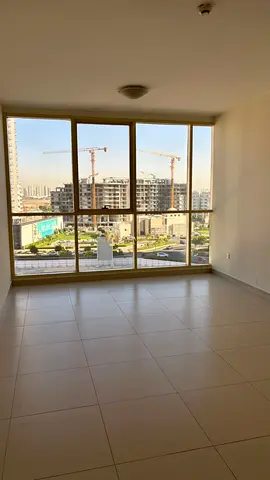 Elegant 2 BR | Prime Area | Ready to Move