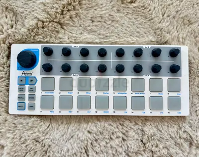 Arturia BeatStep MIDI Controller  Sequencer – AED 150