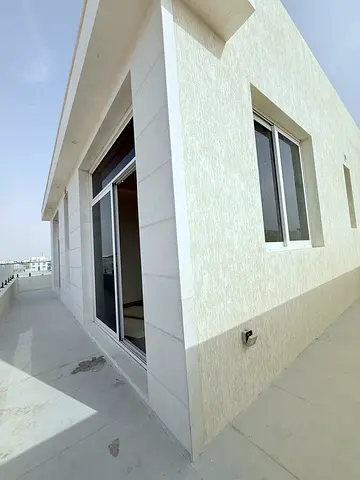 Luxury 6bhk villa 9washroom balcony maid room WALDROP with pool