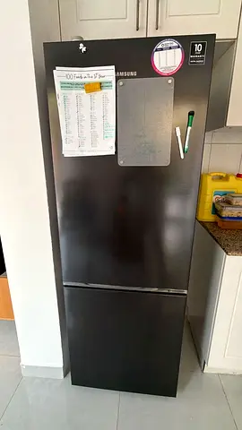 Samsung Bottom Freezer Refrigerator RB30N4050B1