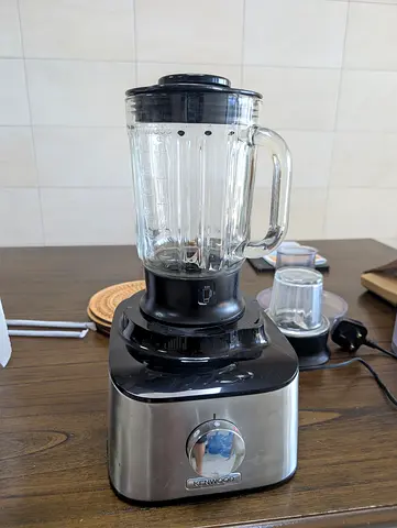 Kenwood countertop blender with glass jar and grinder attachment - used