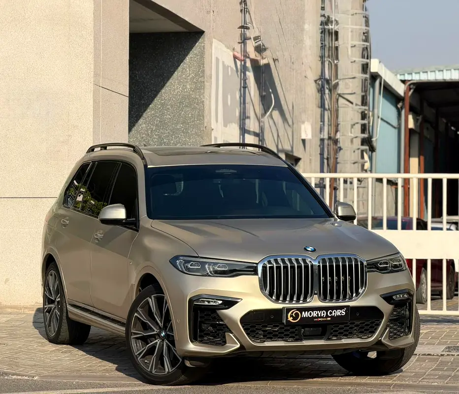 BMW X7 2019 — photo 1 of 12