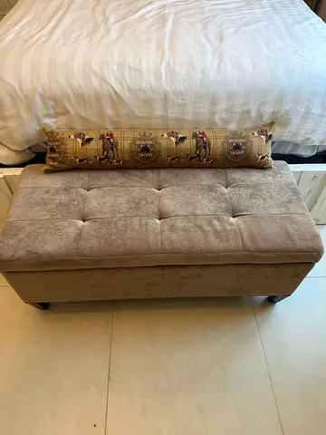 Beige Tufted Storage Ottoman Bench - Good Condition