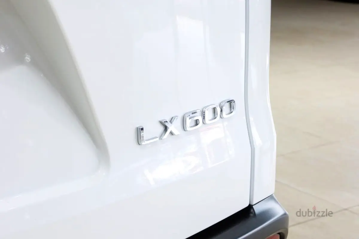 Lexus LX-Series 2023