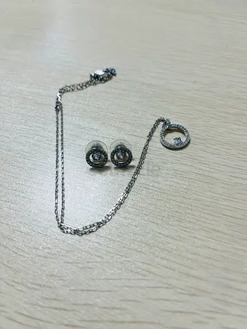 Swarovski Earrings  Chain