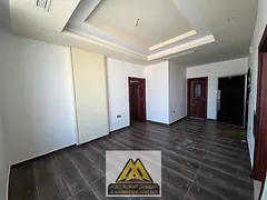 Master bedroom | 2 bathrooms | Built-in wardrobes | Central air conditioning | Second occupant | Sec