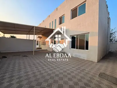 فيلتين للبيع - قطعة أرض مسجلة واحدة - مؤجرة - فرصة للمستثمرين