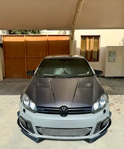 Golf mk6 carbon fiber pieces