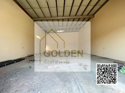 Prime warehouse: 30 kW power, 2000 sq ft usable space, and main road frontage in Umm Al Quwain at a strategic location.