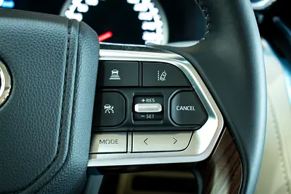 Toyota Land Cruiser GXR, миниатюра 15