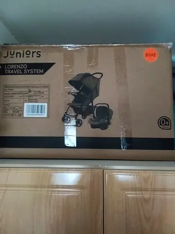 Juniors travel system Lightweight foldable baby stroller and baby hand carrier with box