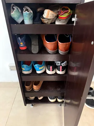 Slim Wooden Shoe Rack on Wheels - Dark Brown, 6 Tiers