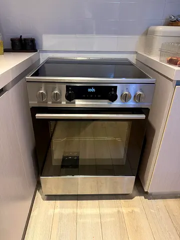 Electric range