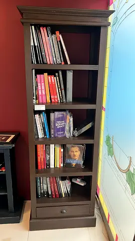 Bookshelf