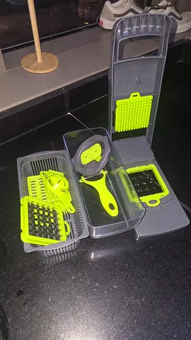 Vegetable chopper multi tool