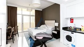 Spacious Studio | High Floor | Pool &amp; City View