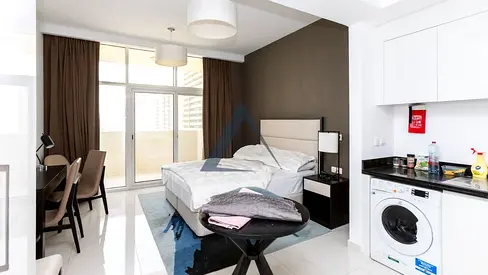 Spacious Studio | High Floor | Pool & City View