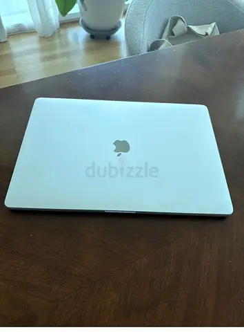 MacBook Pro 15-inch (2017)