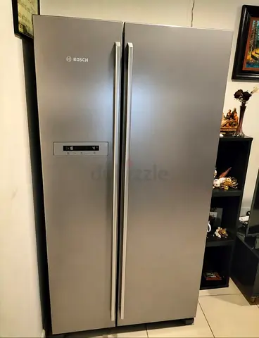 Bosch side by side refrigerator new condition perfect working series 8 model