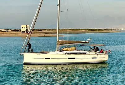 DUFOUR 460 (2018) - RARE OPPORTUNITY