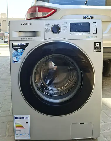 Samsung brand 7kg, digital inverter washing machine,  with EcoBubble,  working properly