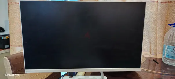 24-inch all in one pc in Good Condition