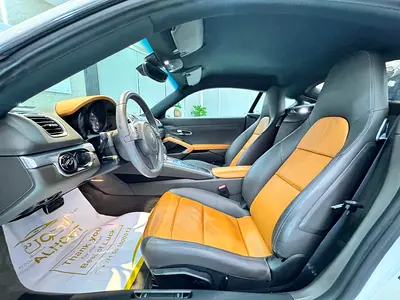صورة مصغرة 18 لـ 2015 Porsche CAYMAN
