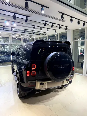 2025 LAND Rover DEFENDER — миниатюра 7