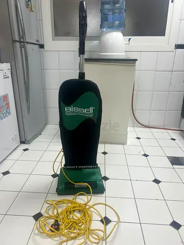 Bissell Lightweight Upright Vacuum Cleaner - Good Working Condition