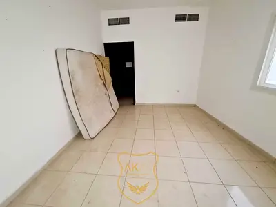 CENTRAL AC | CLOSE KITCHEN | FREE PARKING | BUILT-IN WARDROBES