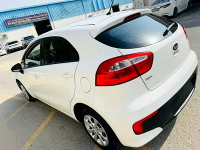 2016 KIA RIO 照片 5