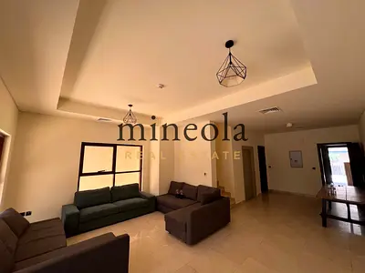 Spacious 4BR Villa | Spacious Layout | Vacant