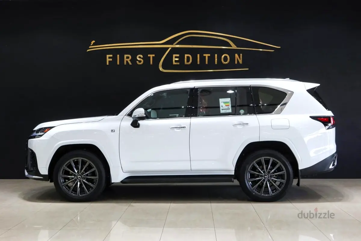 Lexus LX-Series 2023