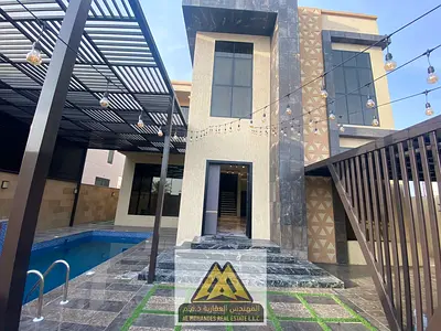 فرصة سكنية فائقة الفخامة (مع الفرش الكامل) للايجار السنوي فيلا ملكية مستقلة طابقين مع ملحق وحمام سباحة مغطى بمساحات واسعة وتصميم معماري حديث بنظام 4 غ