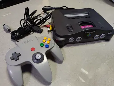 Nintendo 64 USA with one controller