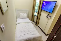 Partition with Window for Rent in Marina Crown – Dubai Marina