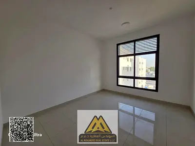 Master bedroom | Central air conditioning | Spacious area | Distinctive view