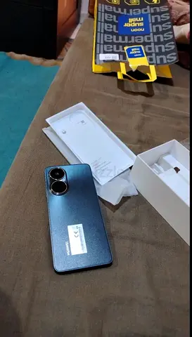 Huawei nova Y73
