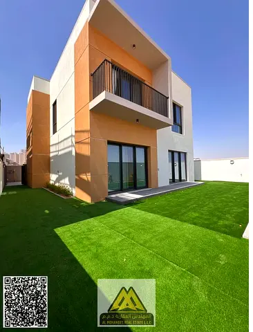 Master Bedrooms | Majlis | Maid’s Room | Private Yard | Living Hall | Spacious Layout