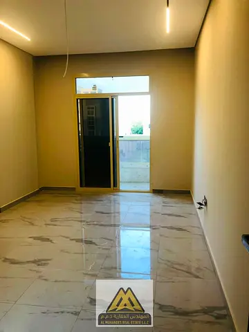 Largest spaces * Highest finishes * Central air conditioning * First occupant * Flexible payment plans * Free maintenance
