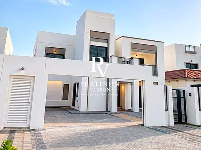 SINGLE ROW | Premium Finishing | Move-in Ready | Next-to-Corner
