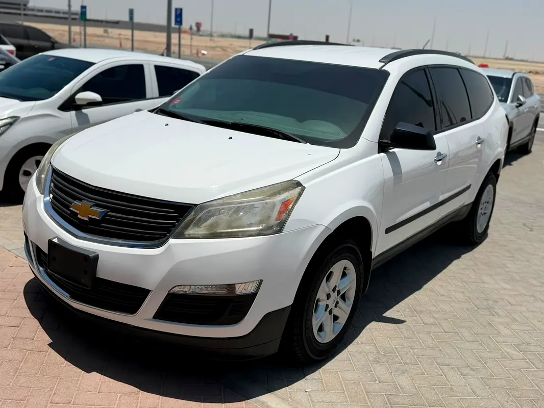 Chevrolet Traverse 2017 — photo 1 of 7