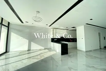 Single Row Unit | Landscaped | Vacant Now
